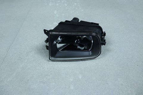 Права протитуманна фара на BMW 5 Series E39 (63178360576) 1180R фото
