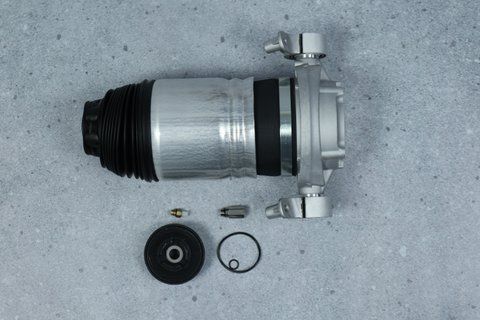 Пневмоподушка задня ліва для Audi Q7 4L / Volkswagen Touareg 7P / Porsche Cayenne 958 7P6616503G фото
