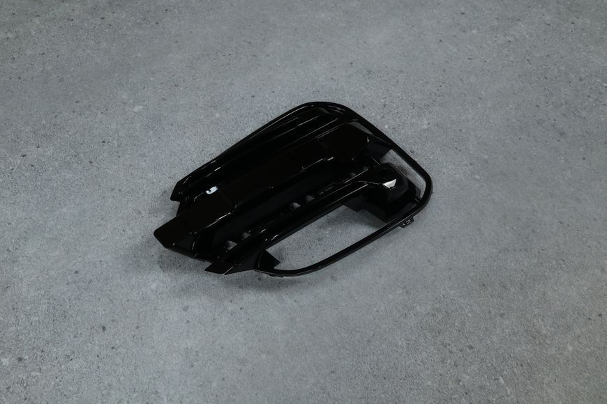 Левая рамка противотуманной фары для BMW X3 G01 / X4 G02 (51117399903) 51117399903 фото