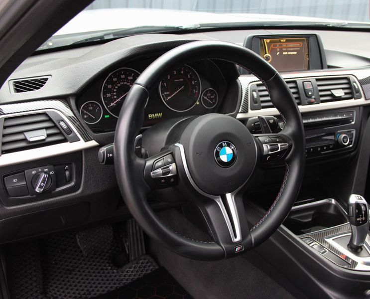 M-Кермо для BMW F20 F21 F22 F23 F30 F31 F32 F33 F36 X3 F25 F26 X5 F15 X6 F16 1331 фото