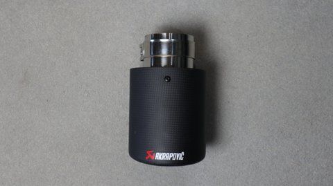 Матова одинарна насадка глушника Akrapovič (63мм-101мм) кругла 6 фото