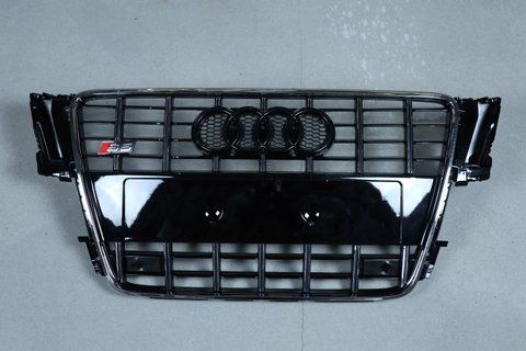Решітка радіатора на Audi A5 8T (Стиль S-Line S5) Чорна з хромом A5-S101 фото