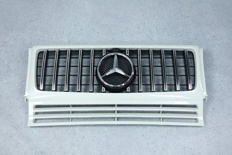 Решітка радіатора на Mercedes G-Class W463 (Стиль GT) Біла з хромом MB-W4634 фото