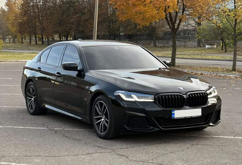 Комплект рестайлинга для BMW 5 Series G30 G31 (2017-2020) Стиль M Sport Paket LCI 111111 фото