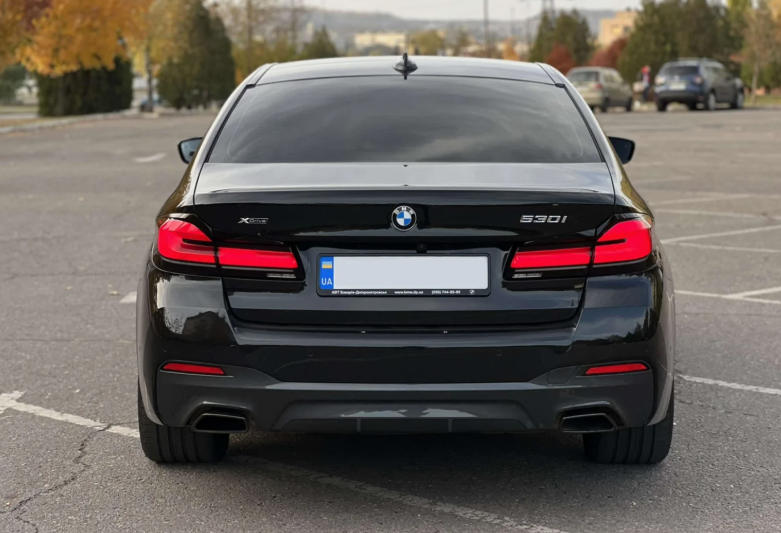 Комплект рестайлинга для BMW 5 Series G30 G31 (2017-2020) Стиль M Sport Paket LCI 111111 фото
