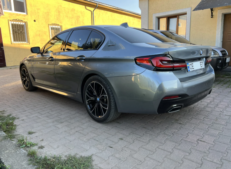 Комплект рестайлинга для BMW 5 Series G30 G31 (2017-2020) Стиль M Sport Paket LCI 111111 фото