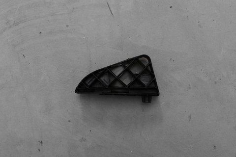 Кронштейн переднего бампера для BMW F20 F21 F23 F22 F30 F31 F34 F32 F33 F36 (51117268479) 51117268479 фото