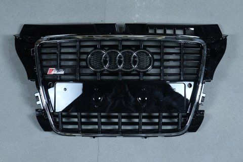 Решітка радіатора на Audi A3 8P (Стиль S-Line) Чорна з хромом A3-S101 фото
