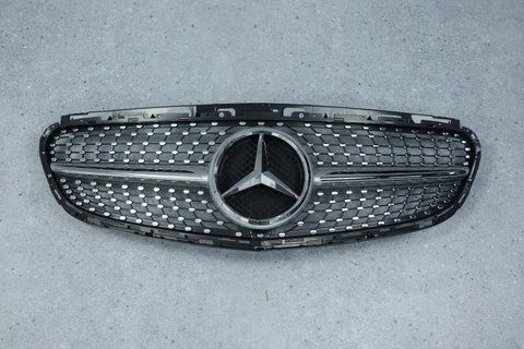 Решітка радіатора на Mercedes E-class W212 (Стиль Diamond) Сіра з хромом MB-W212151 фото