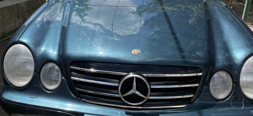 Решітка радіатора на Mercedes E-class W210 (2000-2002) Чорна з хромом MB-W210012 фото
