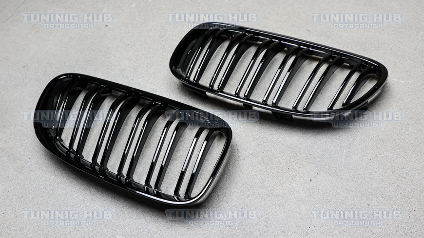 Решетка радиатора ноздри BMW E92 E93 Двойные Черный Глянец (2010-2013) 8968 фото
