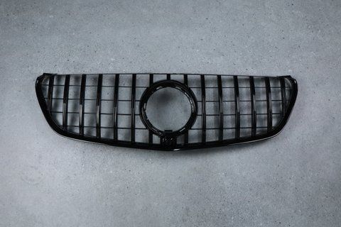 Решітка радіатора на Mercedes V-Class W447 (Стиль GT) Чорна з місцем під камеру MB-W44772 фото