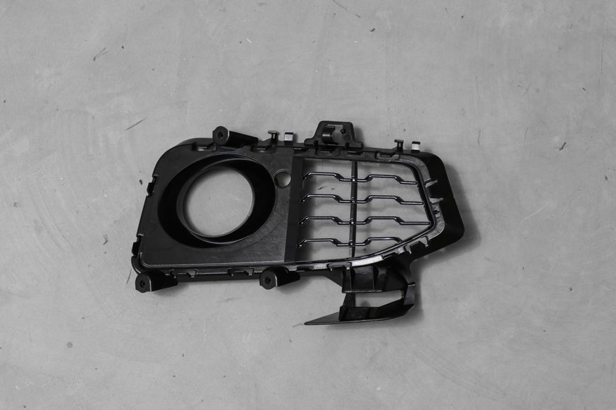 Ліва решітка в бампер (M Paket) для BMW 4 Series F32 F33 F36 F82 (2013-2019) 51118054507 51118054507 фото