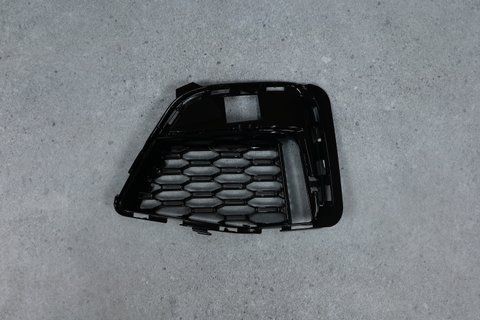 Ліва решетка в бампер (M Paket) для BMW 3 Series G20 G21 (2018-2024) 51118075647 51118075647 фото