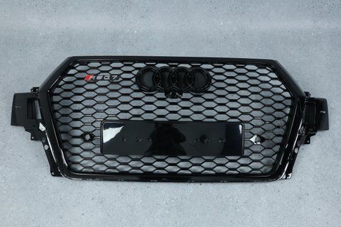 Решітка радіатора на Audi Q7 4M (Стиль RSQ7) Чорний глянець Q7-RS152 фото