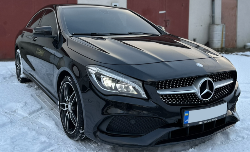 Решітка радіатора на Mercedes CLA-Class C117 (Стиль Diamond) Сіра з хромом MB-W117154 фото